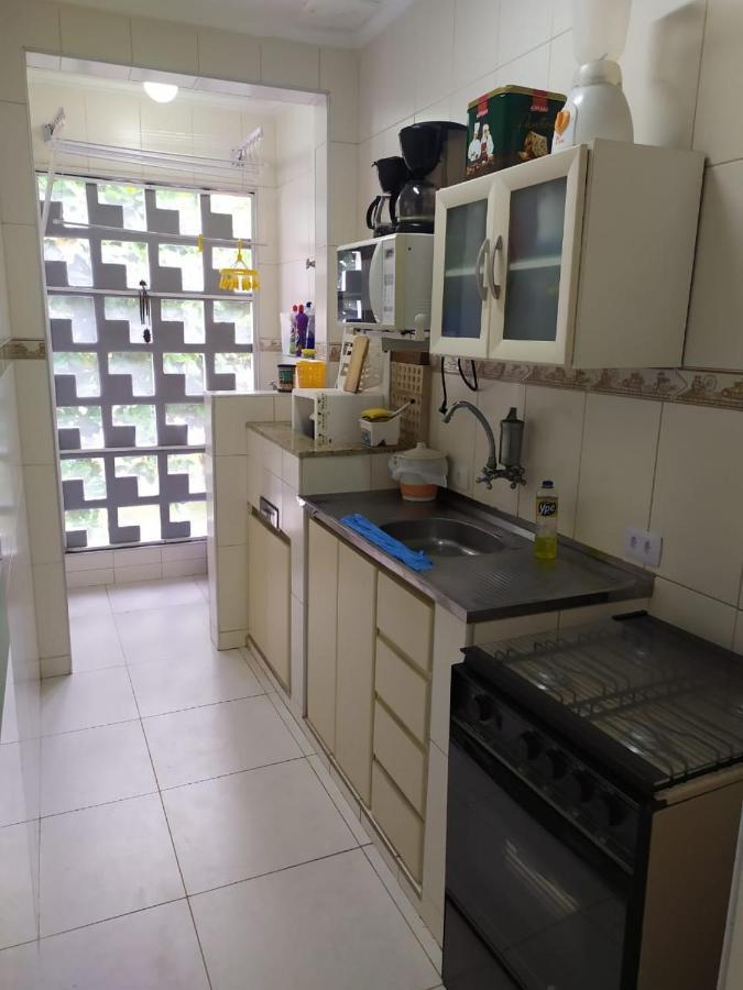 Guaruja Enseada - Apto 200M Da Praia - 02 Dorm. Wi-Fi + Ar + Estacionamento Exterior foto