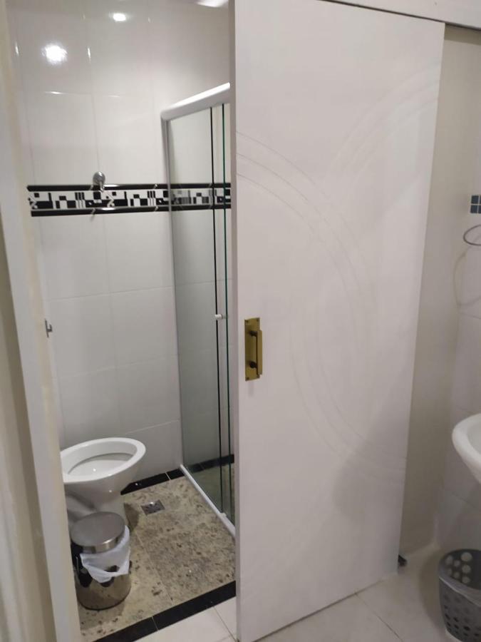 Guaruja Enseada - Apto 200M Da Praia - 02 Dorm. Wi-Fi + Ar + Estacionamento Exterior foto